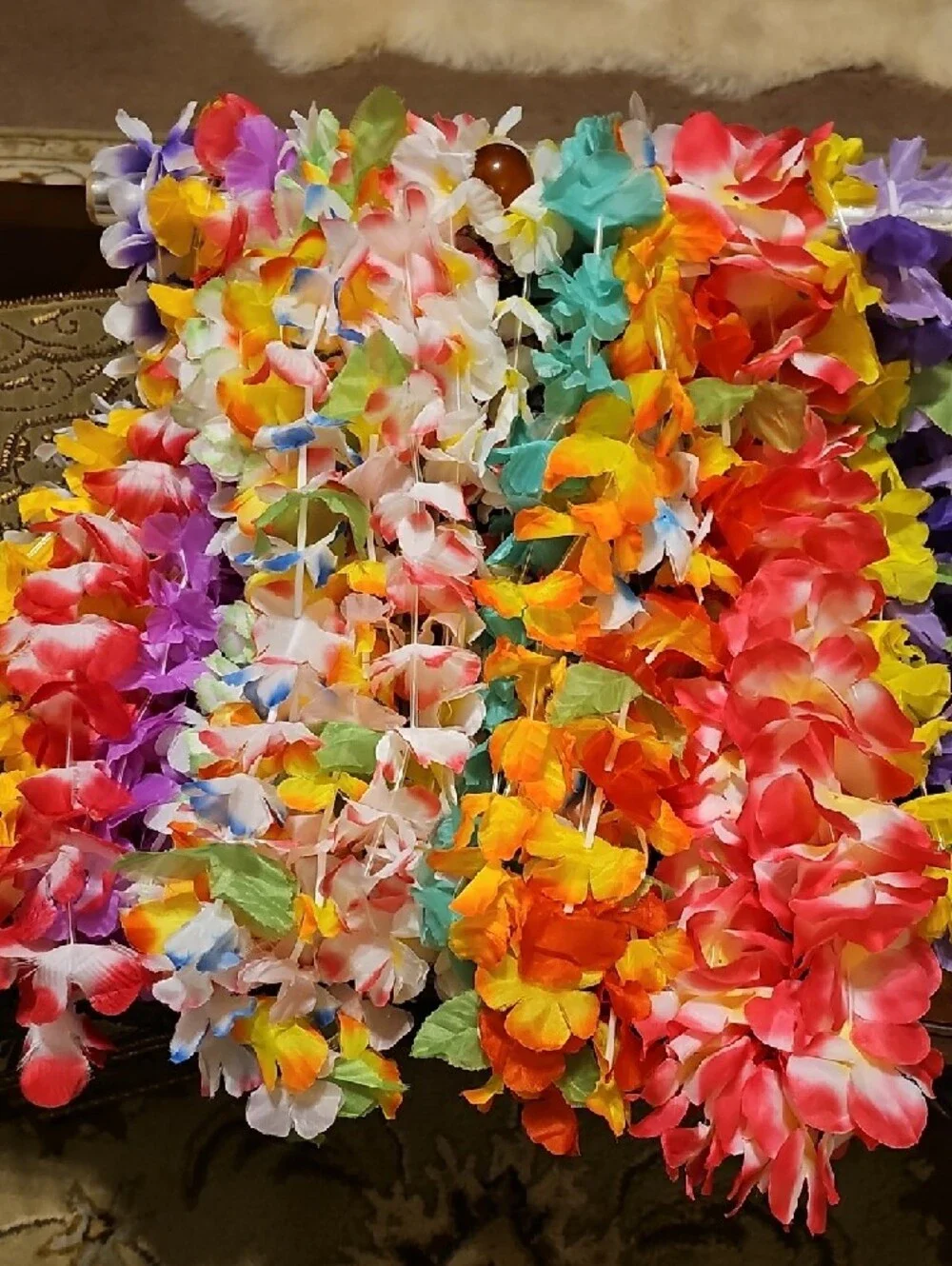 Colorful Hawaiian Flower Leis - Multicolor Party Necklaces